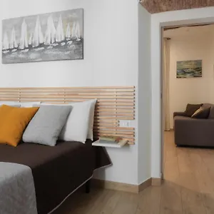 https://casa-di-febo.it-tuscanyhotel.com